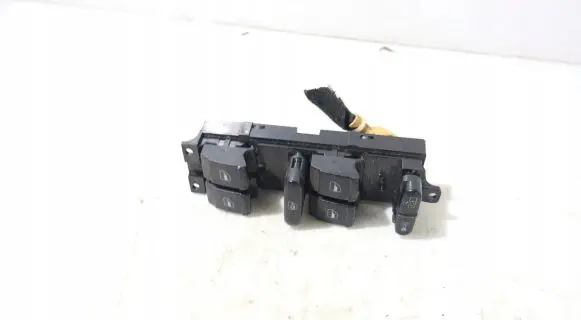 Volkswagen Golf IV Electric window control switch