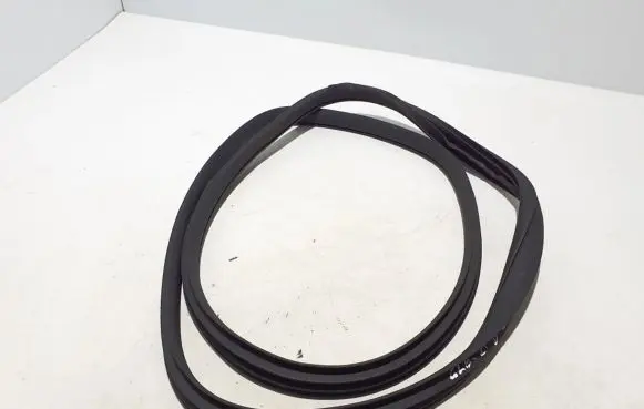 Mercedes-Benz GLC C253 Rear door rubber seal (on body) A2536970251