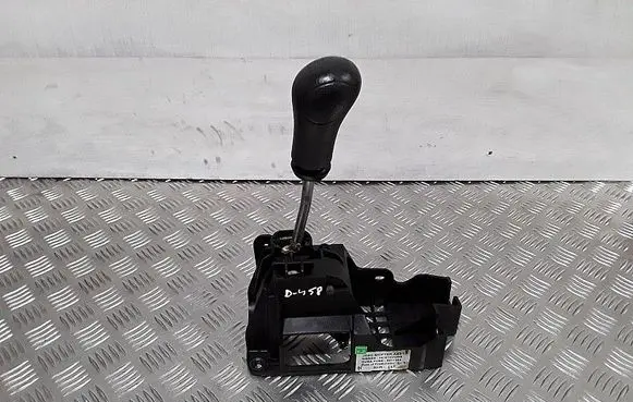 Gear shifter/selector