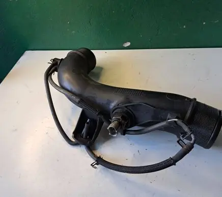 Toyota Corolla Verso AR10 Intercooler hose/pipe 173620R011