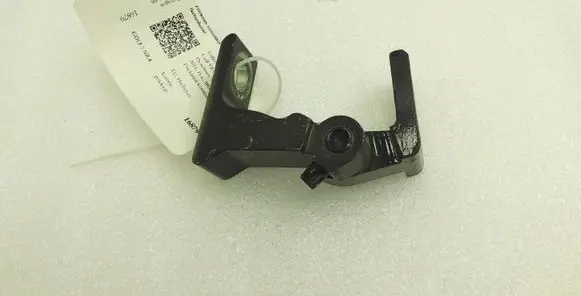 Volkswagen Golf VII Front door upper hinge 8K0831401P