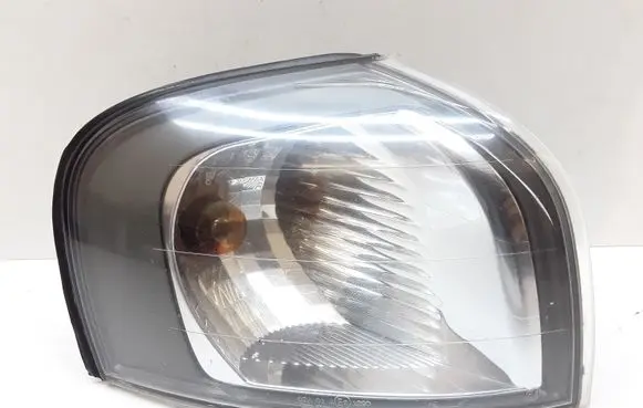Volvo S80 Headlight/headlamp 89004374 8620464