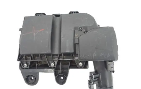Citroen C3 Aircross Air filter box 9828002080