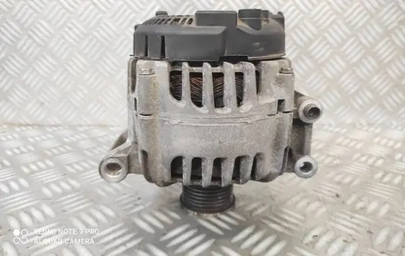 Peugeot 208 Generator/alternator 9819187680 2713652A TG12C264