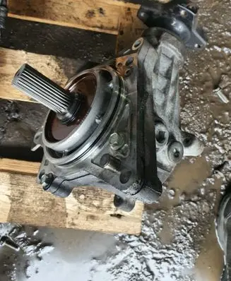 Nissan Qashqai Gearbox transfer box case 