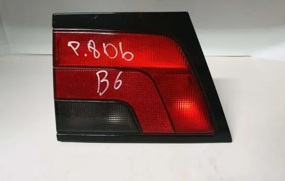 Peugeot 806 Tailgate rear/tail lights