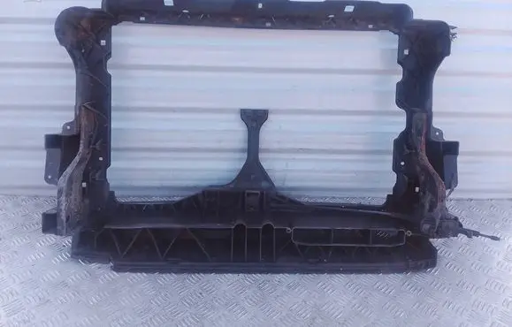 Volkswagen Tiguan Top upper radiator support slam panel 