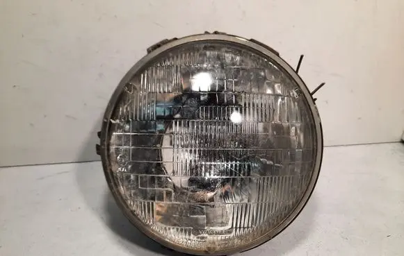 Land Rover Defender Headlight/headlamp 7603