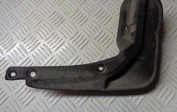 Volkswagen Up Front mudguard 