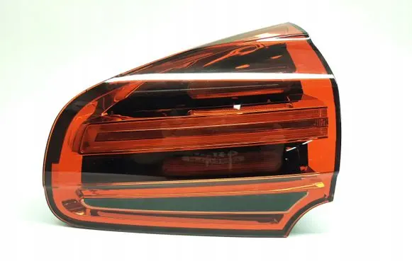 Porsche Cayenne (92A) Rear/tail lights 7P5945308M