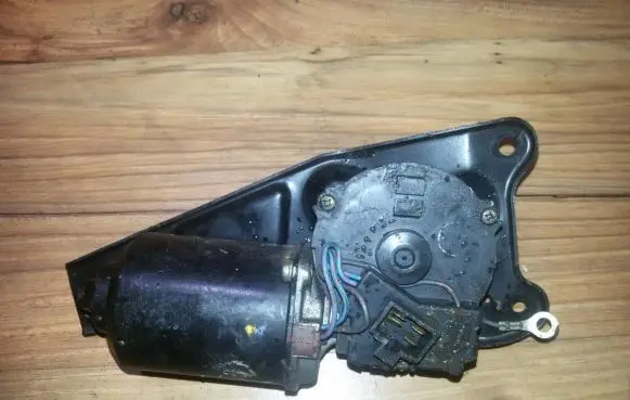 Suzuki Baleno EG Wiper motor