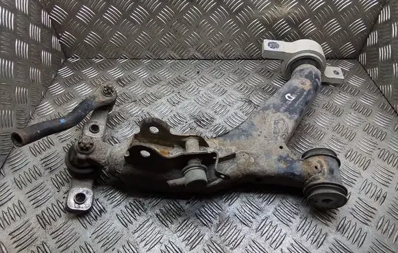 Lexus IS 220D-250-350 Front lower control arm/wishbone