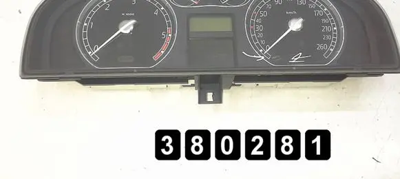 Renault Laguna II Speedometer (instrument cluster) 8200291334