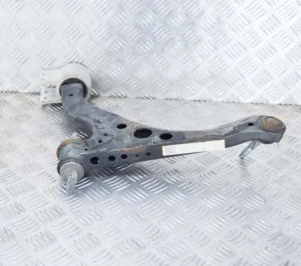 Opel Astra K Front lower control arm/wishbone 7777A0516