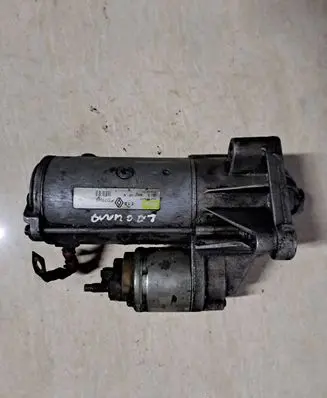 Renault Laguna I Starter motor 8200331251 D7R49