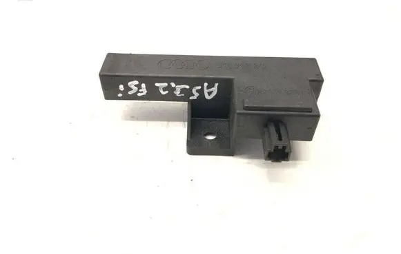 Audi A5 8T 8F Keyless (KESSY) go control unit/module 8K0907247 33542221