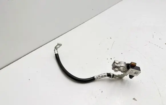 BMW 5 G30 G31 G38 Negative earth cable (battery) 6840519 18775710 1726820425