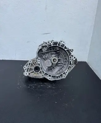 Opel Meriva B Manual 5 speed gearbox 55565178