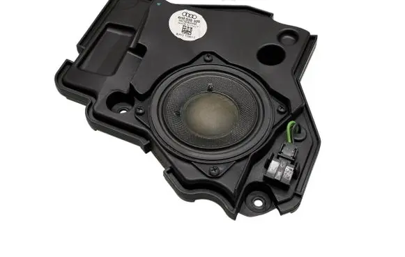 Audi A8 S8 D4 4H Subwoofer speaker 4H0035308 BA015811 900100B00408