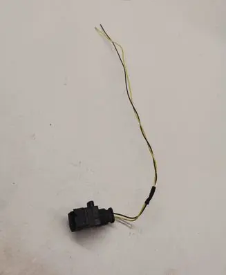 Mercedes-Benz E W213 Airbag deployment crash/impact sensor A2139051300