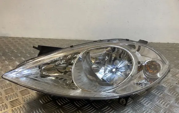 Mercedes-Benz A W169 Headlight/headlamp A1698200161 0301197201 131000600