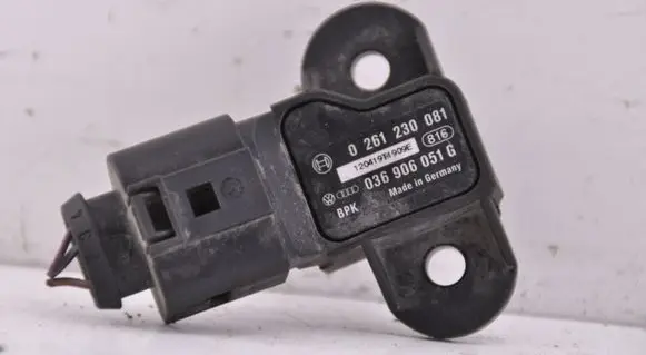 Skoda Octavia Mk2 (1Z) Air pressure sensor 0261230081