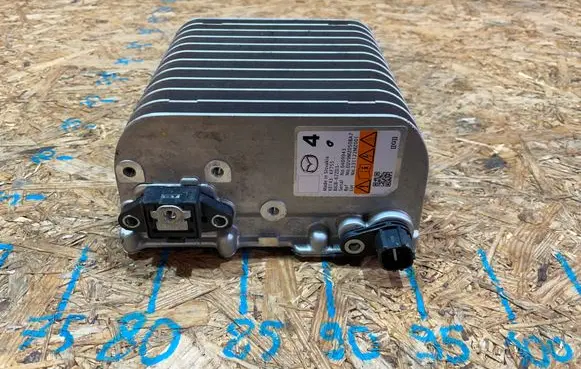 Mazda CX-30 Voltage converter inverter BJGB-67ZD3 S2510G108-I