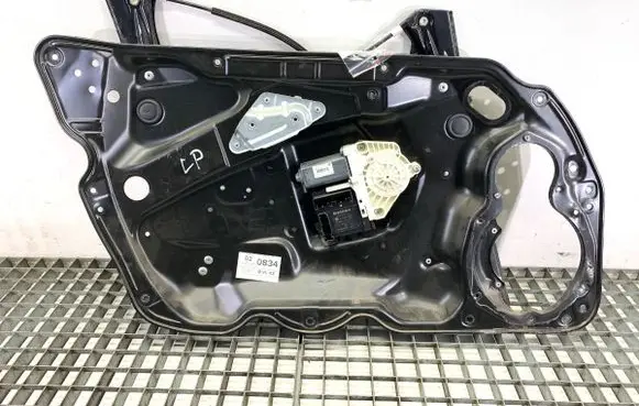 Volkswagen PASSAT B6 Front door window regulator with motor 1K0959793M