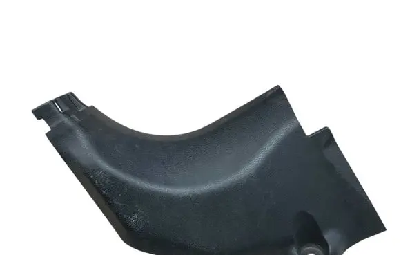 Toyota Highlander XU50 (D)pillar trim (top) 621020E070