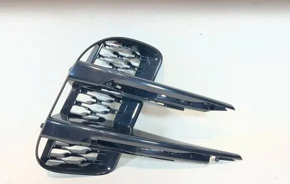 Land Rover Evoque II Front bumper lower grill K8D28B290