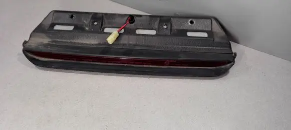 Subaru Outback Third/center stoplight OEW2037 OEW24036