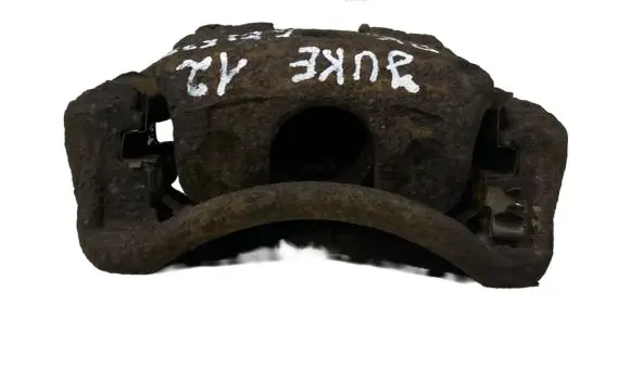 Nissan Juke I F15 Front brake caliper