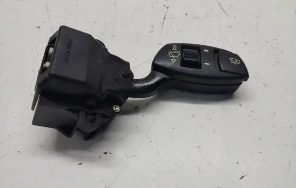 BMW 5 E60 E61 Wiper control stalk 6924106 01206100