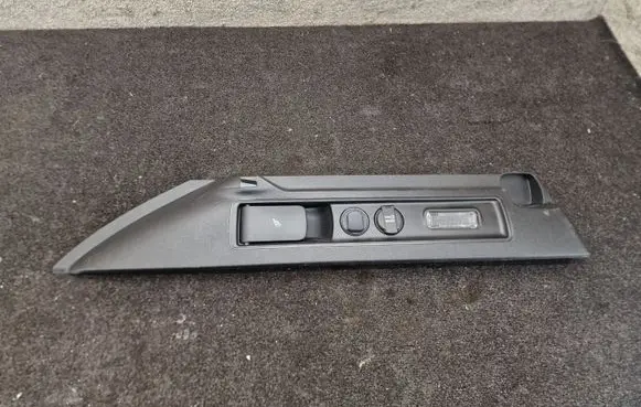 Alfa Romeo Stelvio Parcel shelf load cover mount bracket 156122900