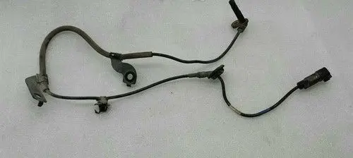 Mitsubishi Lancer VIII ABS wheel speed sensor 4670A576