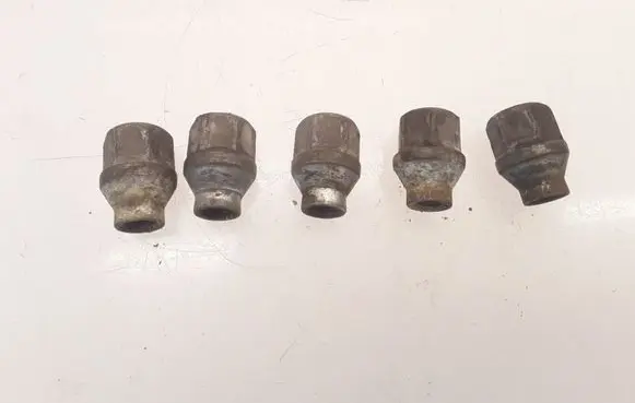 Mazda 626 Nuts/bolts 
