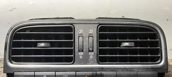 Volkswagen Polo V 6R Dash center air vent grill 6RF819728