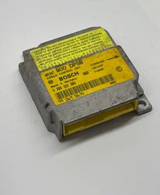 Mitsubishi Carisma Airbag control unit/module MR397900 990690674 0285001290