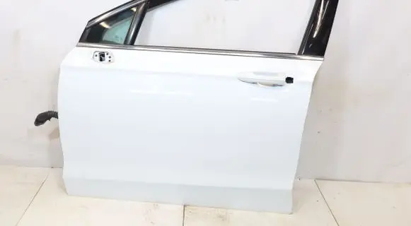 Ford Mondeo MK V Front door 