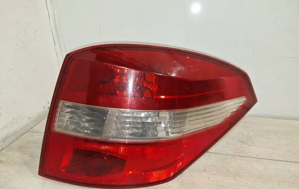 Renault Laguna III Rear/tail lights 265550002R
