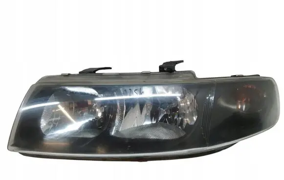 Seat Toledo II (1M) Headlight/headlamp