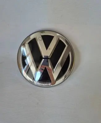 Volkswagen Touareg II Manufacturer badge logo/emblem 760853601D