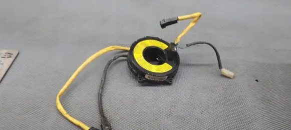Hyundai Lantra II Airbag slip ring squib (SRS ring) SG1D790385