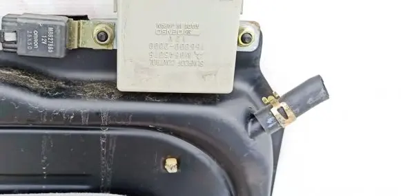 Mitsubishi Space Wagon Other control units/modules