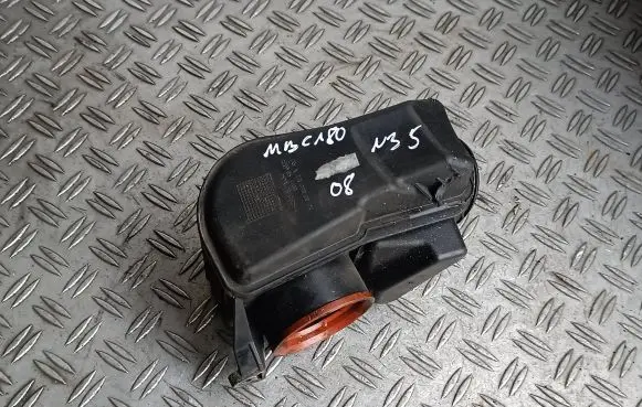 Mercedes-Benz C W204 Intake resonator A2710900804 054700