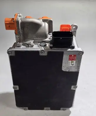 Skoda Superb B8 (3V) Battery control module 3V0915682A