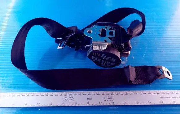Seat Toledo III (5P) Front seatbelt 5425651
