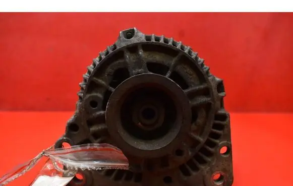 Volkswagen Golf IV Generator/alternator 037903025B