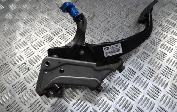 Land Rover Range Rover L405 Brake pedal CPLA2D094AE