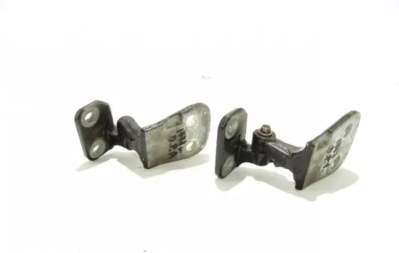 Land Rover Discovery 3 - LR3 Front door hinge set 